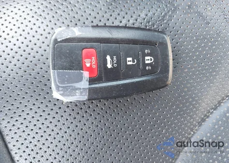 2021 Toyota Camry Xse V6 z USA, uszkodzony, nr VIN 4T1KZ1AK7MU053759